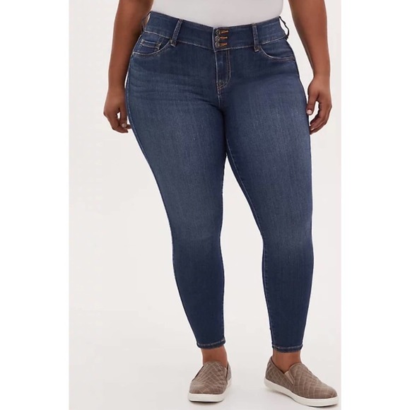 TORRID JEGGING SUPER STRETCH MEDIUM WASH 12 TALL - Picture 1 of 2
